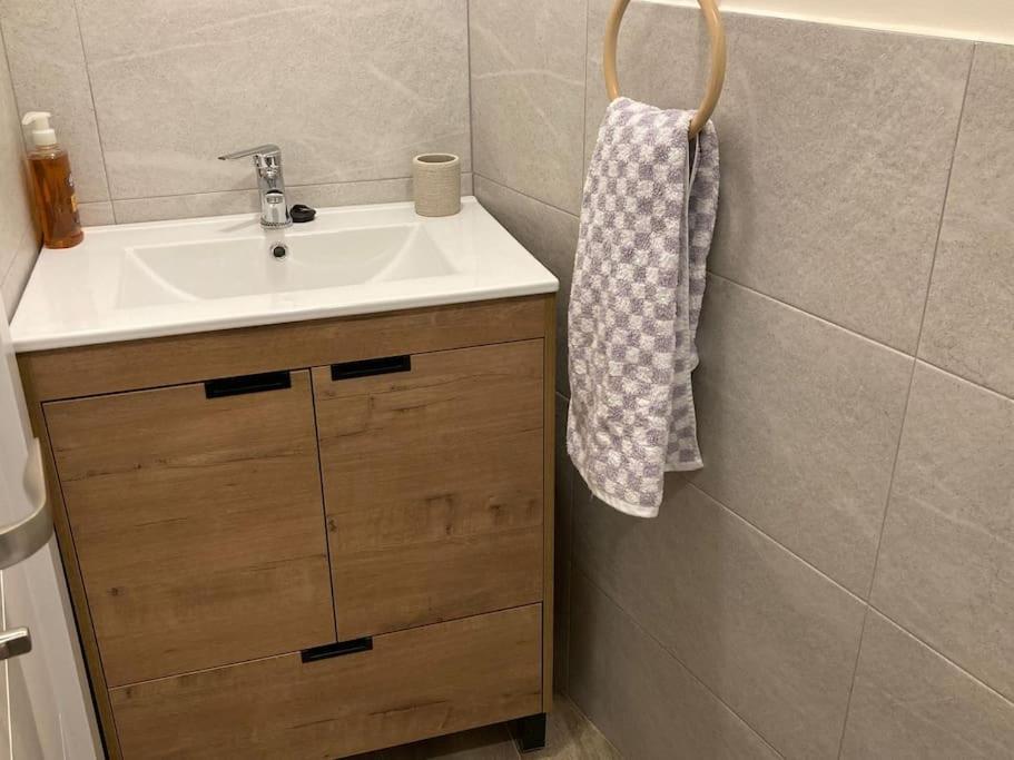 Apartamento Robledo De Chavela Plaza 1A Eksteriør bilde